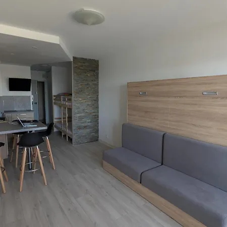Charming With Exceptional View Apartmán
