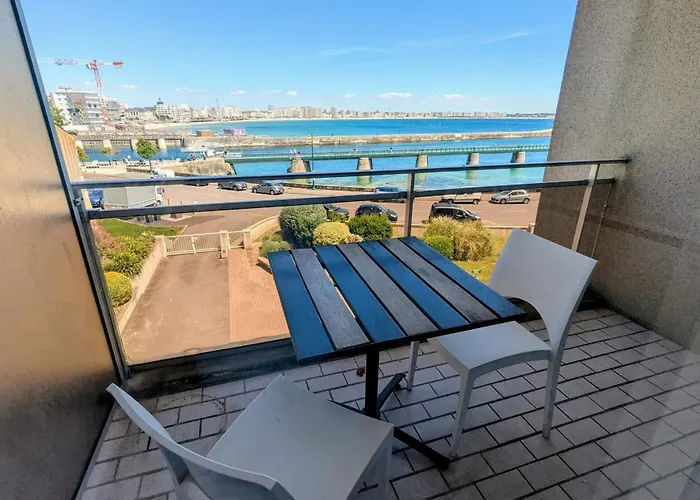 Charming With Exceptional View Apartmán *